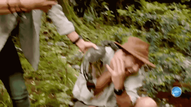 anigif_sub-buzz-14770-1533190374-1.gif