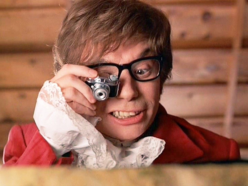 AustinPowers_178Pyxurz-1024x769.jpg