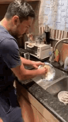 chapin-show-loypi.gif
