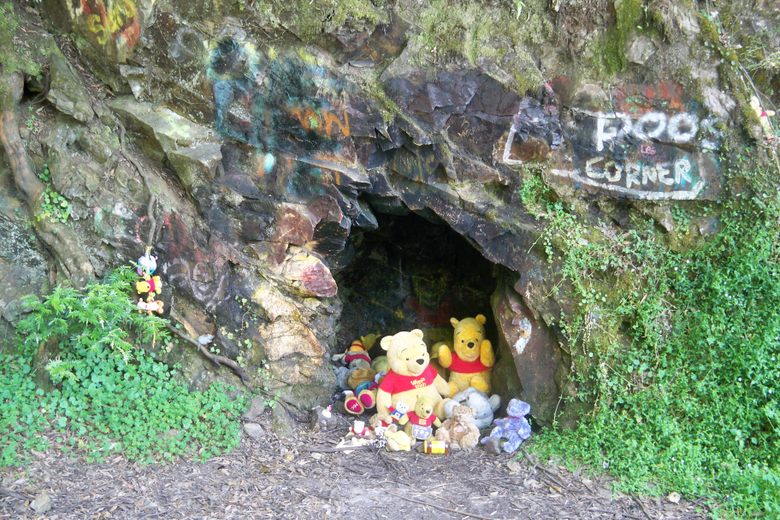 d3b62fe8-589b-462c-9852-76b0c9bca3fed50a2e5d9f578c920f_Pooh's_Corner_1.jpg