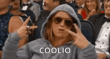 emmy-amy-poehler.gif