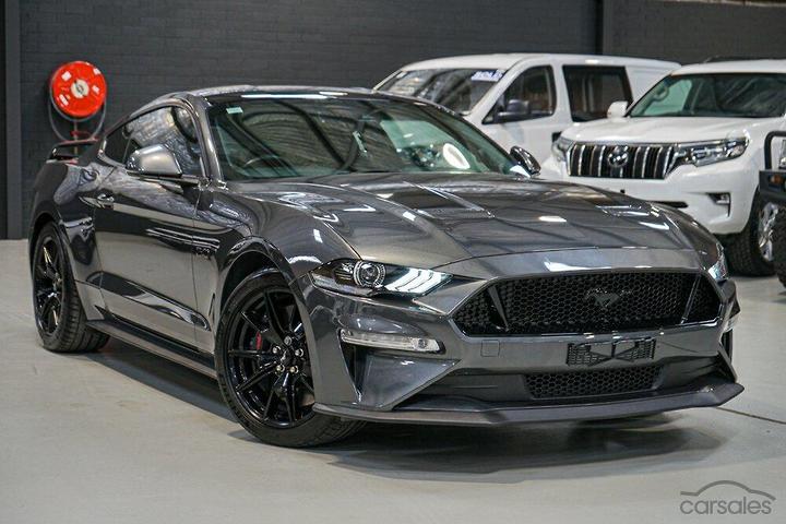 ford mustang.jpg