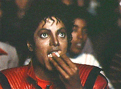 michael-jackson-eating-popcorn.gif