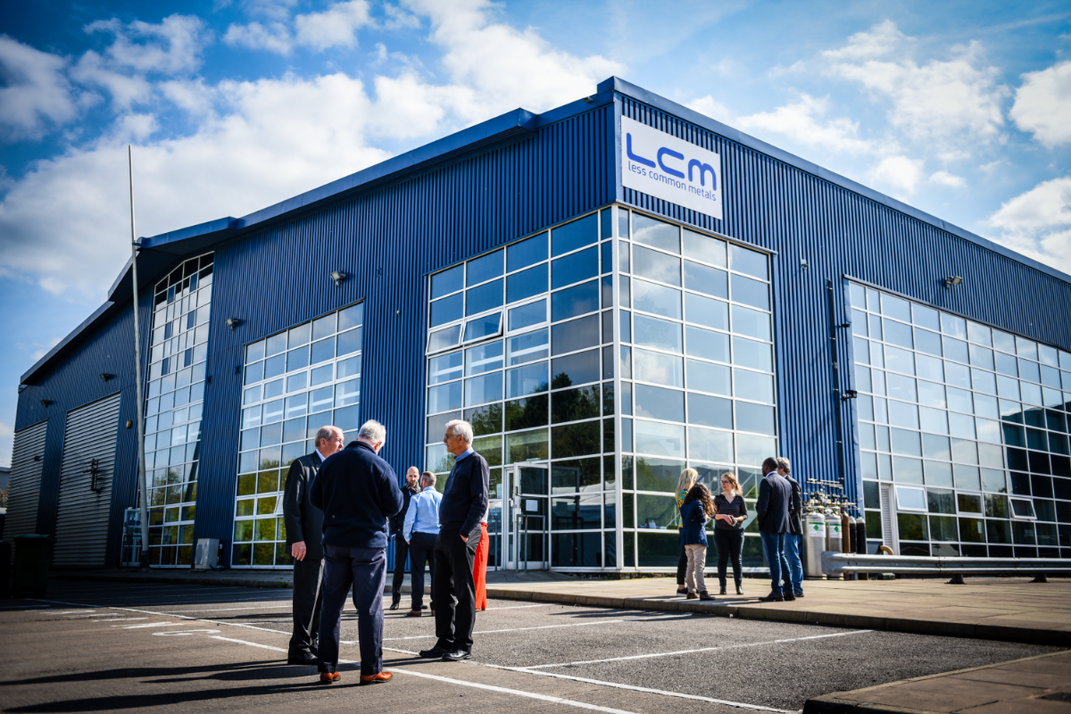 lesscommonmetals.com